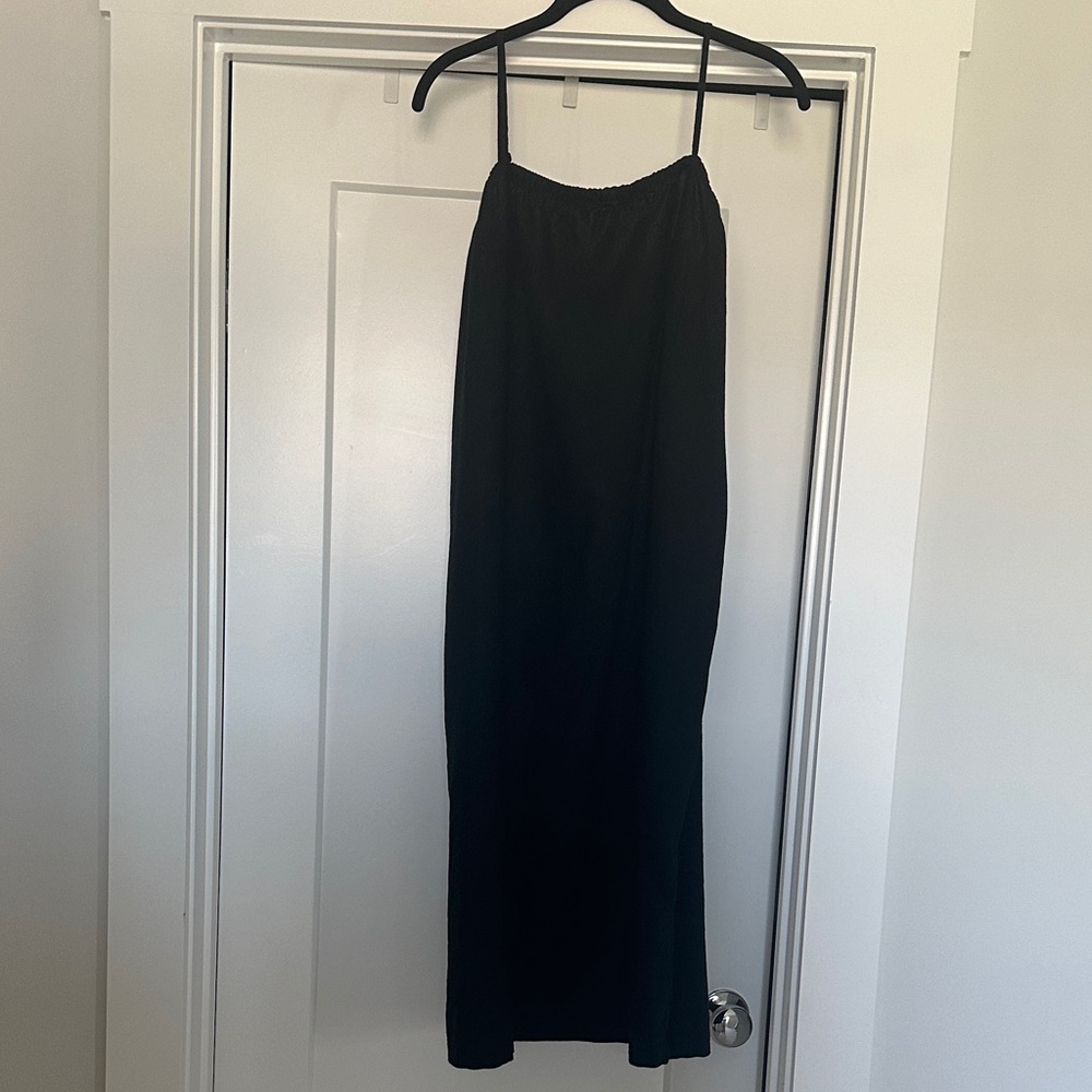 Elegant Black Maxi Dress